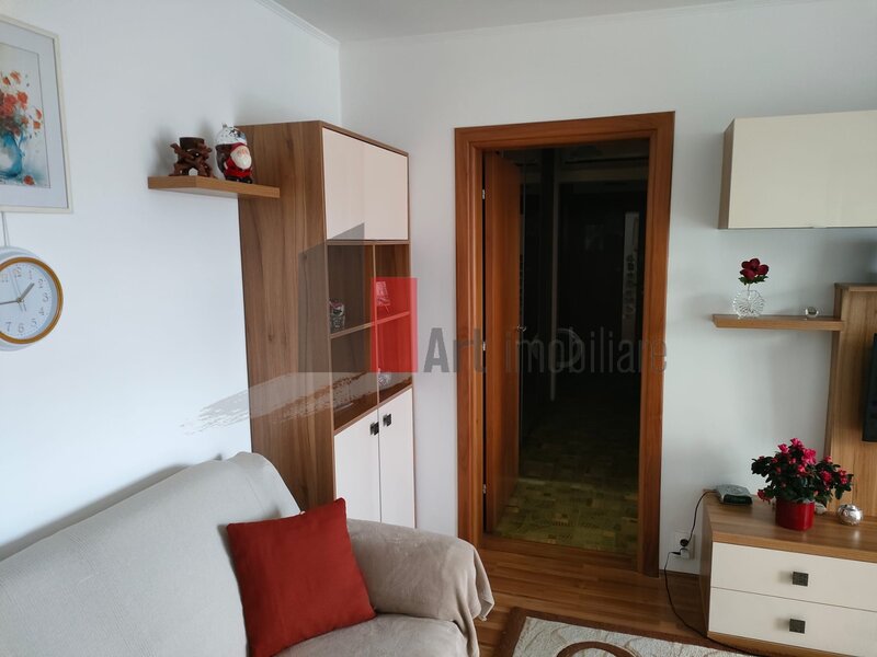 Metrou Titan 0% comision, 3 camere parcare nominala, centrala termica