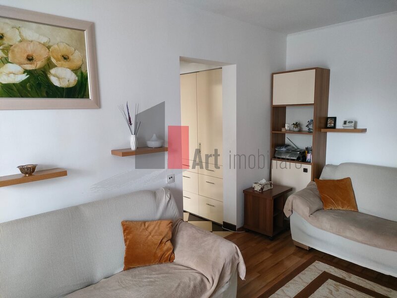 Metrou Titan 0% comision, 3 camere parcare nominala, centrala termica