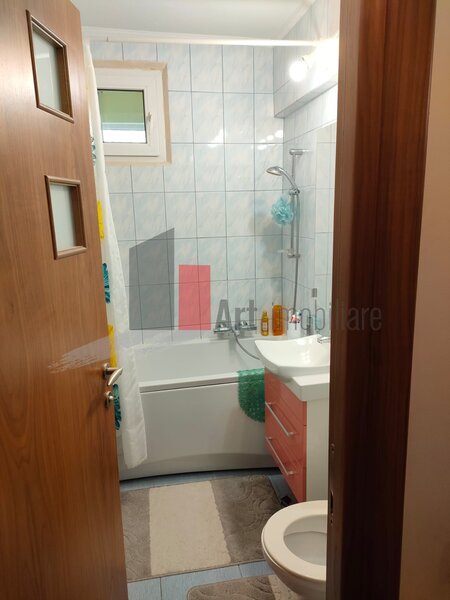 Metrou Titan 0% comision, 3 camere parcare nominala, centrala termica